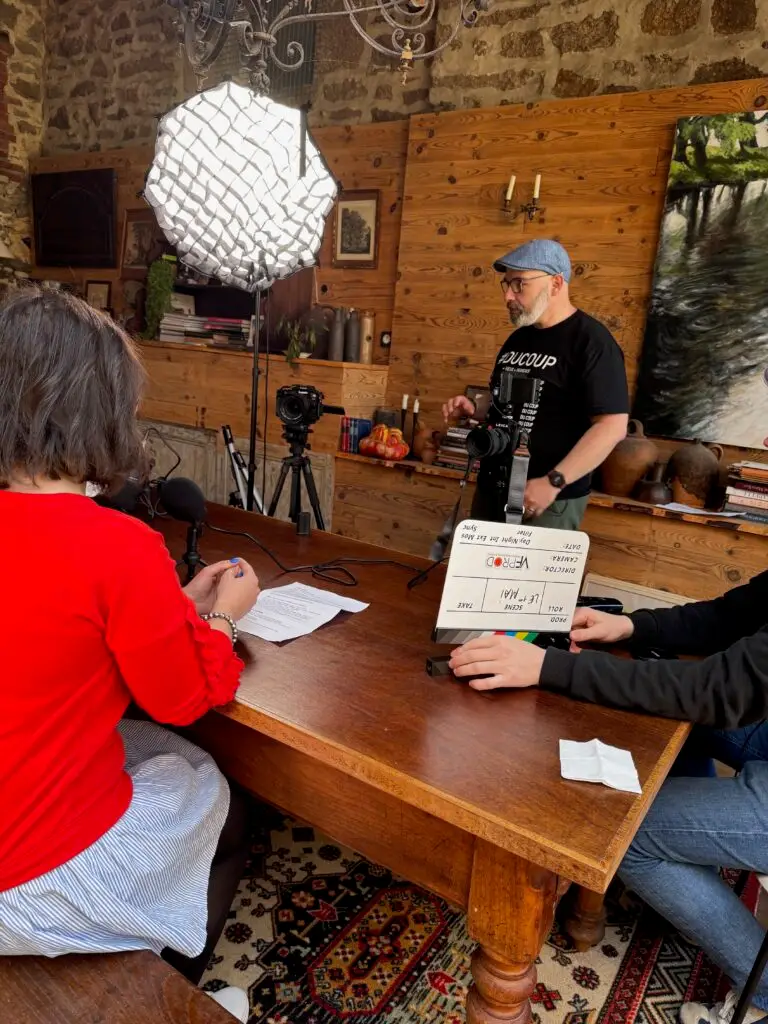 Brief pendant un tournage vidéo